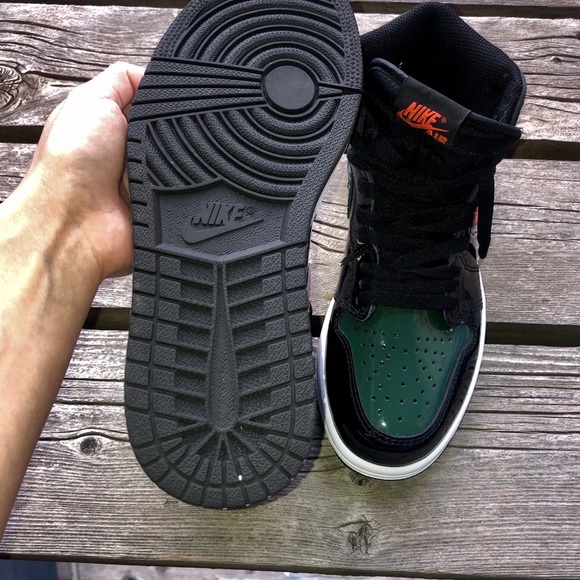 Jordan 1’s SOLEFLYXARTBASEL//family friendly - Picture 3 of 3